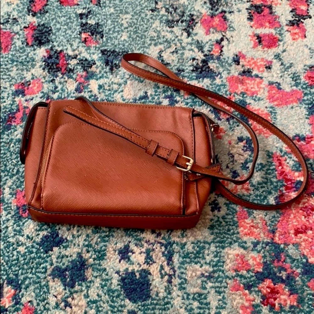 Saddle Brown Faux Leather And Gold Shoulder Bag Excellent Used Condition